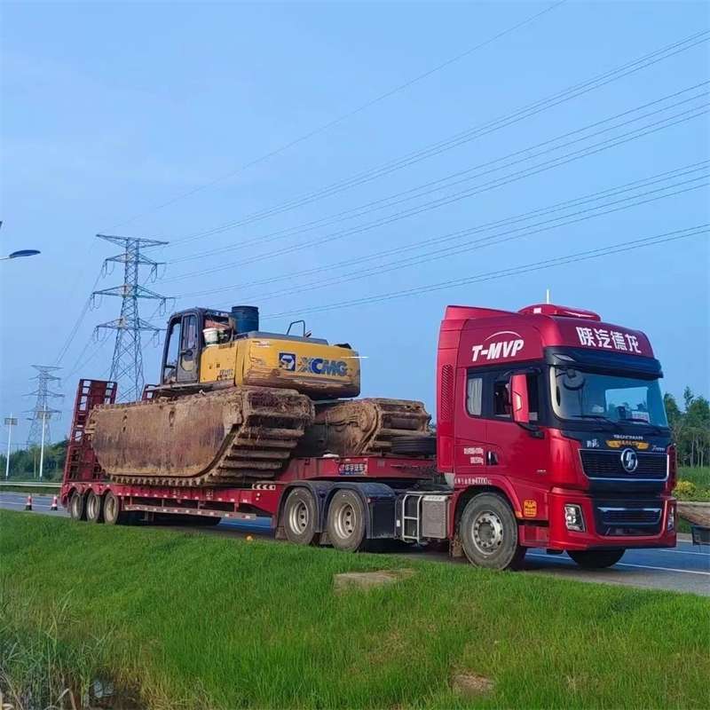 内蒙古乌兰察布察哈尔右翼中旗到百色物流公司一站式服务，让货运更轻松